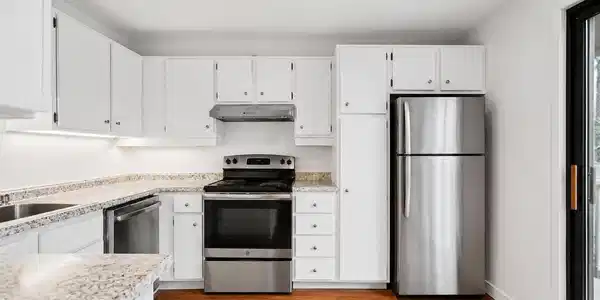Image 4 Image 4