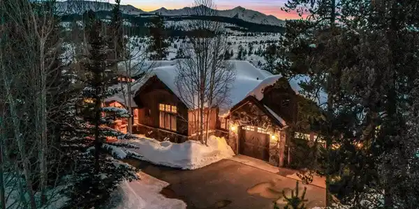 500 Highfield Trail