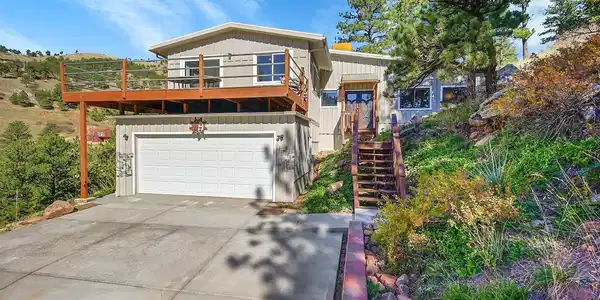 2345 Point of Pines Drive