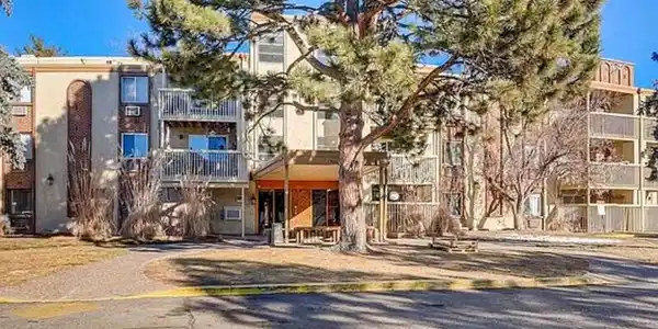 1302 S Parker Road