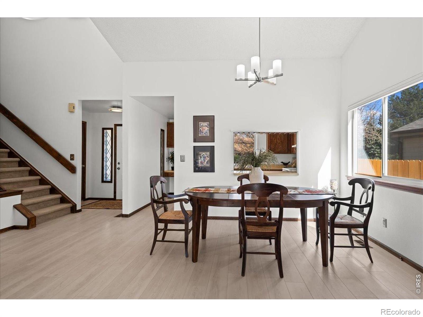 Image 4: Dining room towards kitchen and entryway Image 4: Dining room towards kitchen and entryway