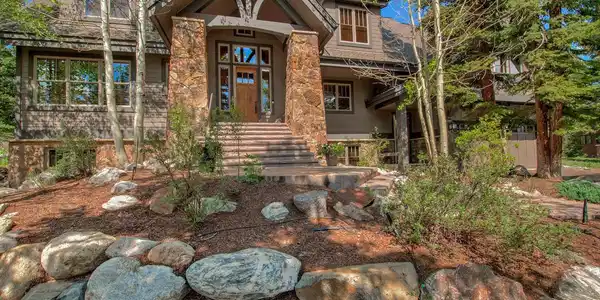 862 Penstemon Road