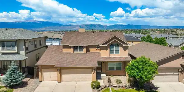 5958 Cumbre Vista Way