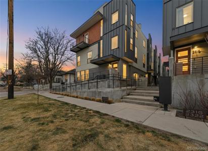 2326 Decatur Street