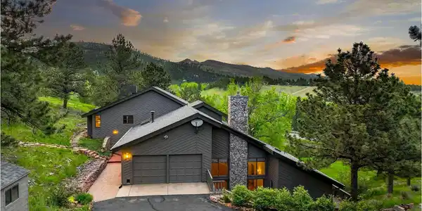 8664 Middle Fork Road