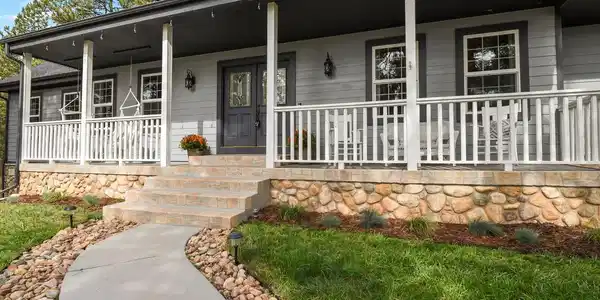 Image 3: Front Porch Image 3: Front Porch