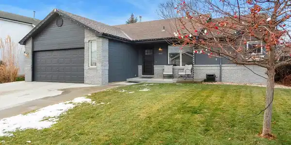 1104 Canyon Drive