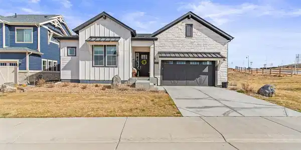 10219 W Coal Mine Place