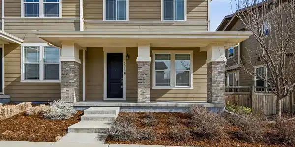 11273 E 28th Place