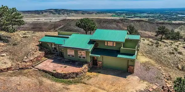 2450 Eagle Ridge Road