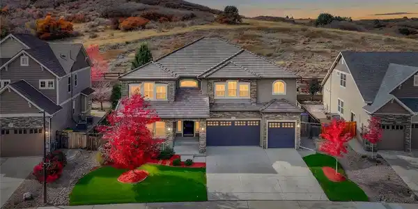 1801 Avery Way