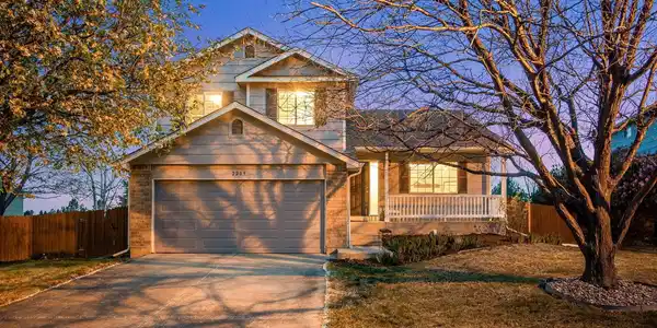 2209 Santa Fe Drive