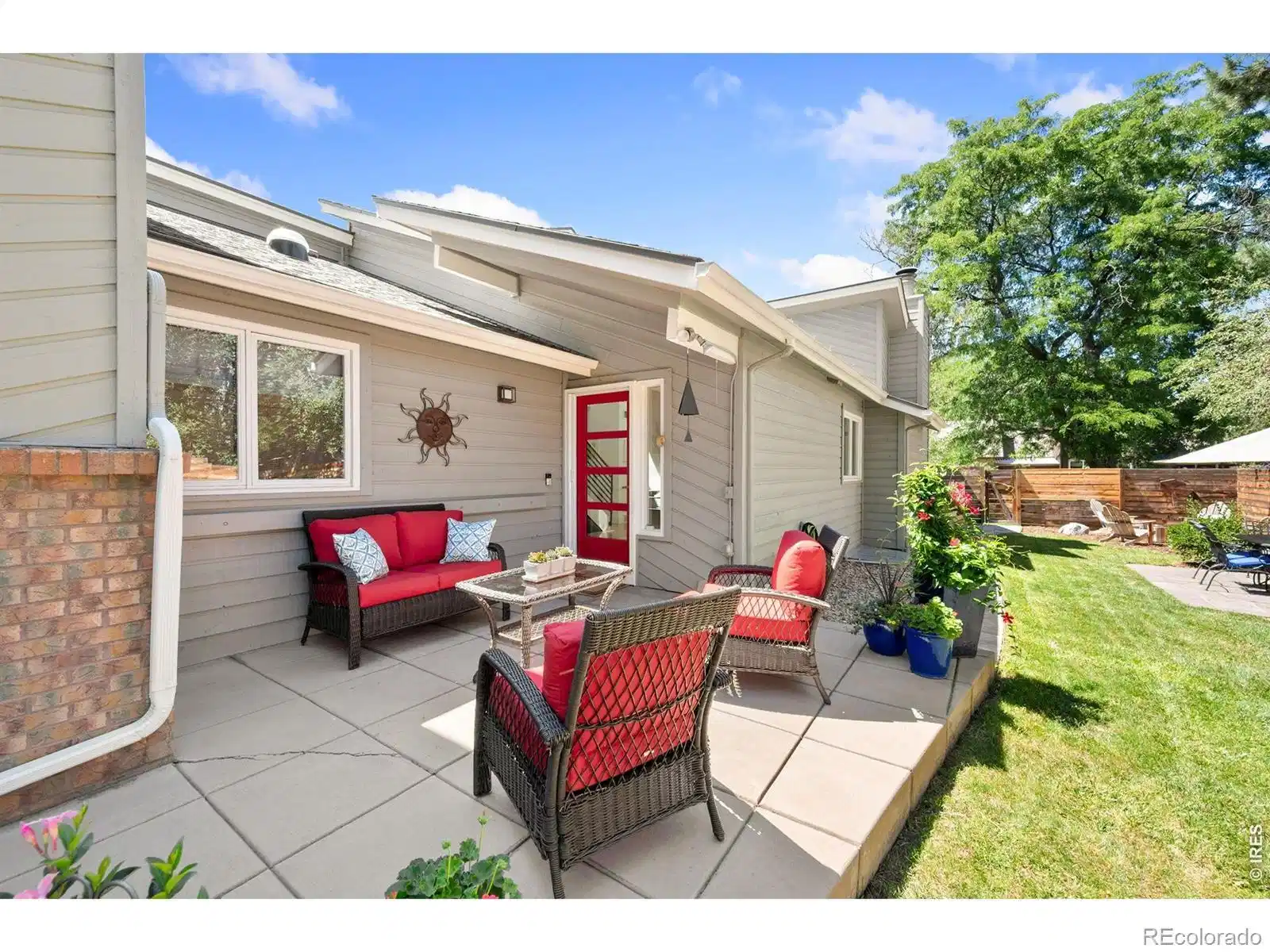 Image 1: Front Entry Patio Image 1: Front Entry Patio