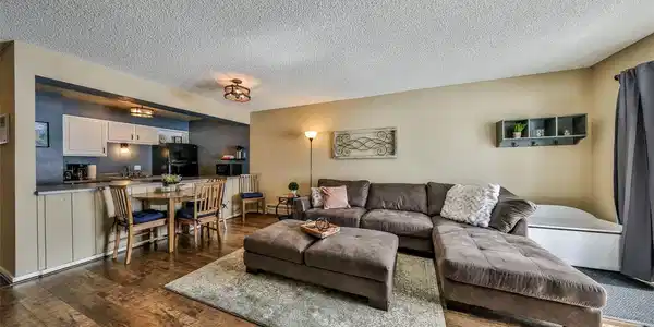382 County Road 832