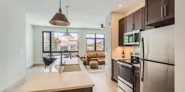 75 W 4th Street