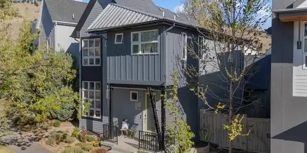 295 Laramie Boulevard
