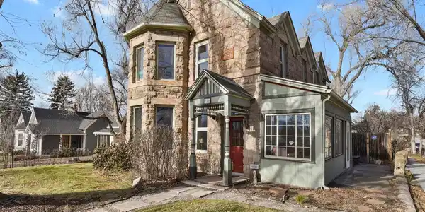 728 E High Street