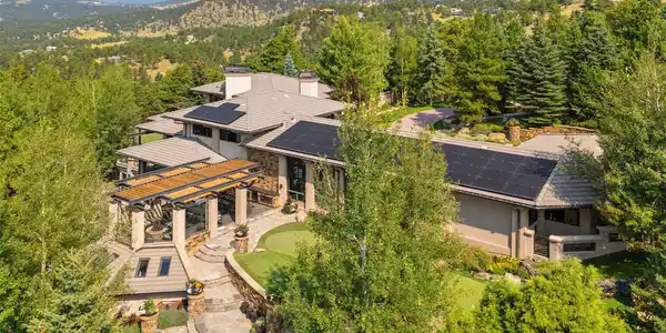 1913 Montane Drive