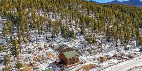 2476 S Beaver Creek Road