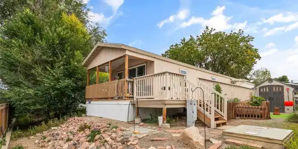 3750 N Cascade Avenue