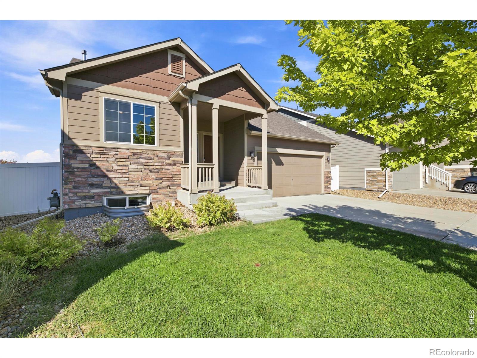 Image 3: Mature Landscaping Image 3: Mature Landscaping