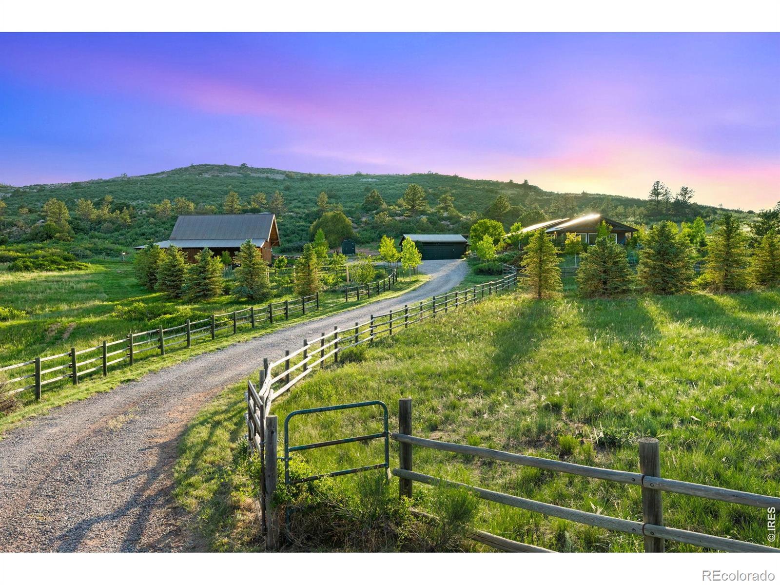 Image 2: Simply stunning 38 acre property Image 2: Simply stunning 38 acre property