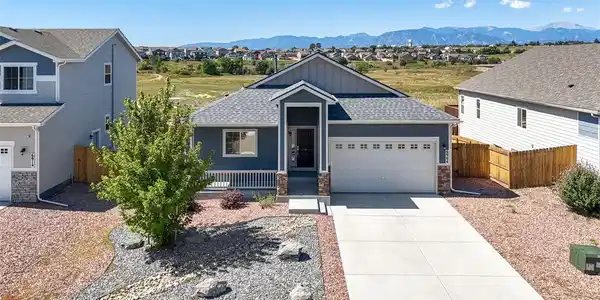 6904 Bigtooth Maple Drive