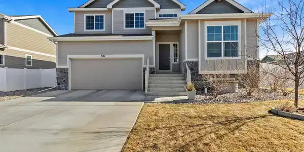 901 Ashbrook Drive