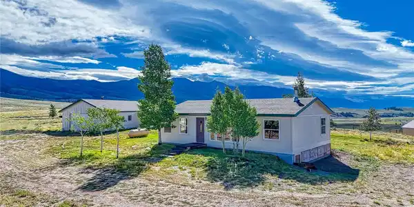 46100 Hwy 285