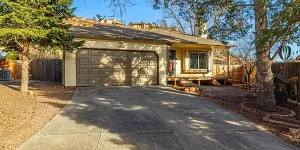 7211 Rising Moon Drive