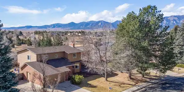 1058 W Choke Cherry Drive