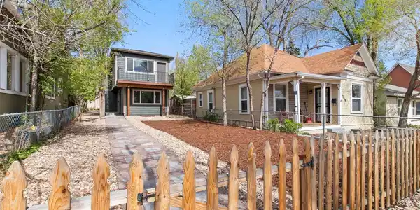 2020 W Pikes Peak Avenue