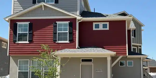 22023 E 38th Place