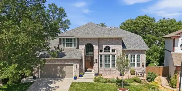 281 Phillips Peak