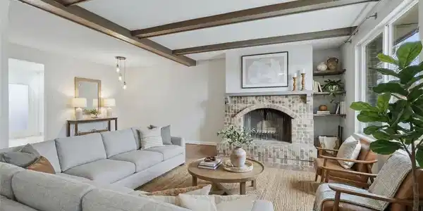 358 Gladiola Court