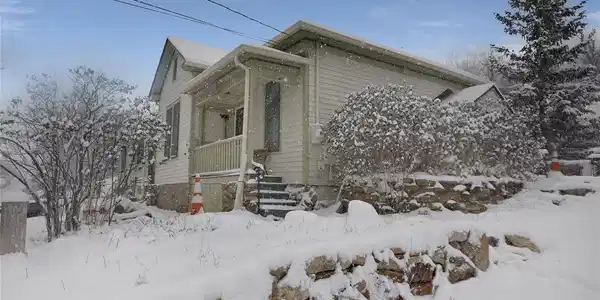 304 E 4th High Street