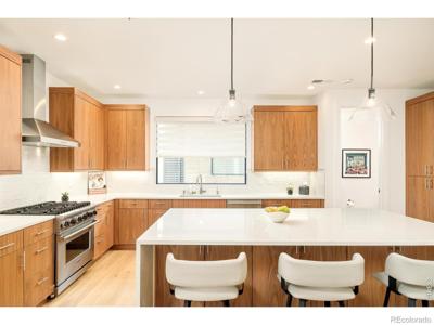 2455 Walnut Street