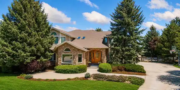 7273 Spring Creek Circle