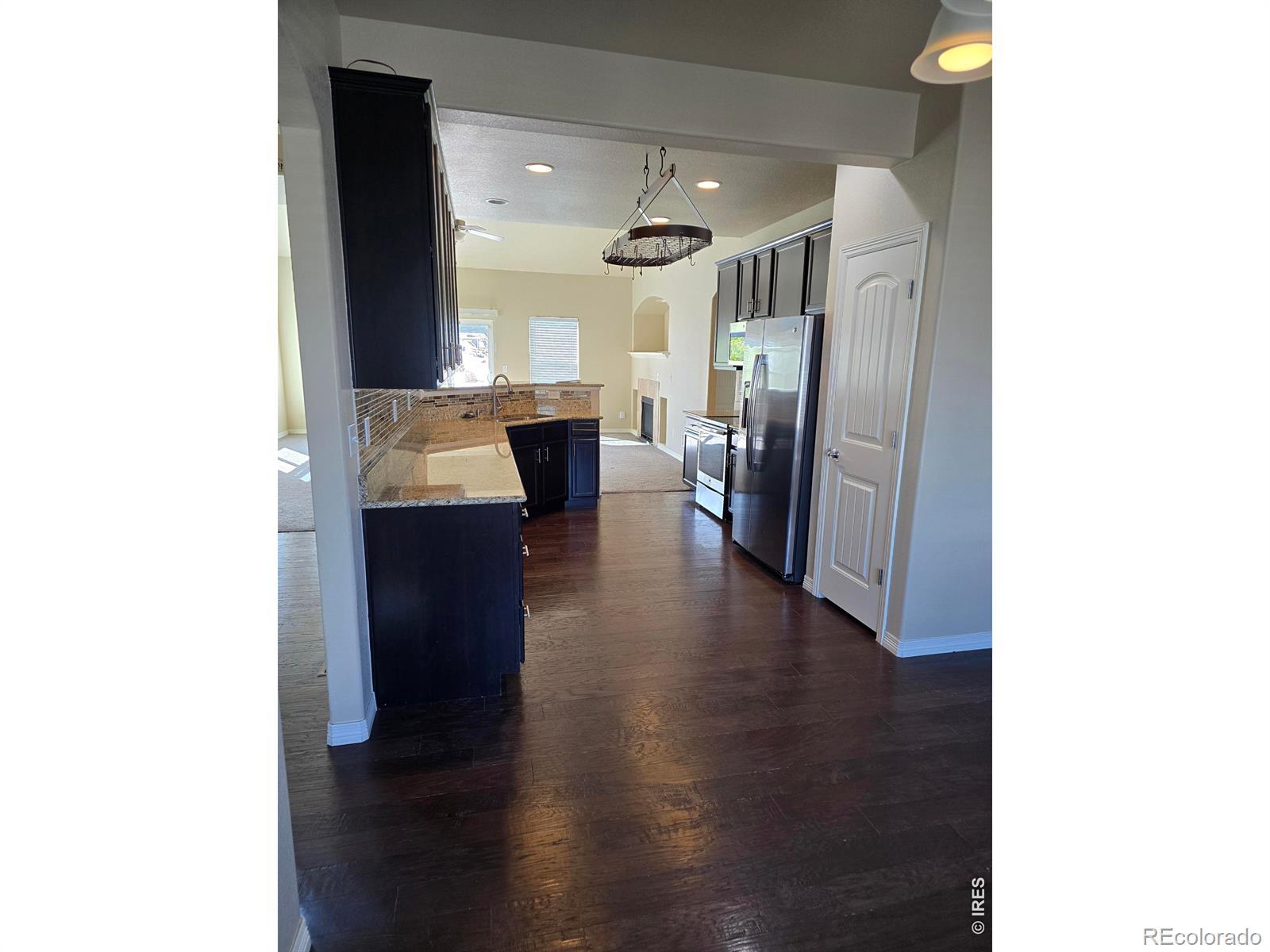 Image 3: Engineered hardwood Image 3: Engineered hardwood