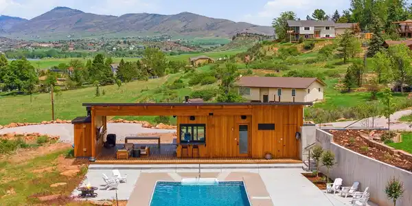 Image 4: The separate pool house turns this property into something truly hard to duplicate. Image 4: The separate pool house turns this property into something truly hard to duplicate.
