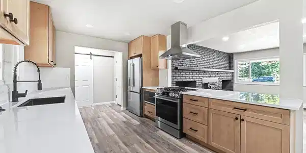 Image 2: New quartz countertops