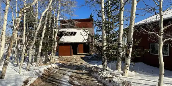 2584 HIGH CREEK Road
