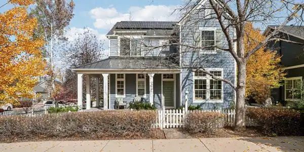 3001 Shoshone Trail