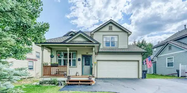 54 Audrey Circle