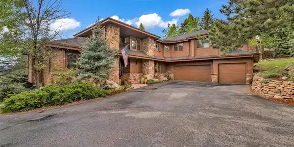 1306 Preserve Circle