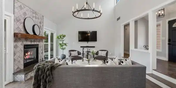 7863 Windfont Row