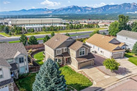 531 Fox Run Circle