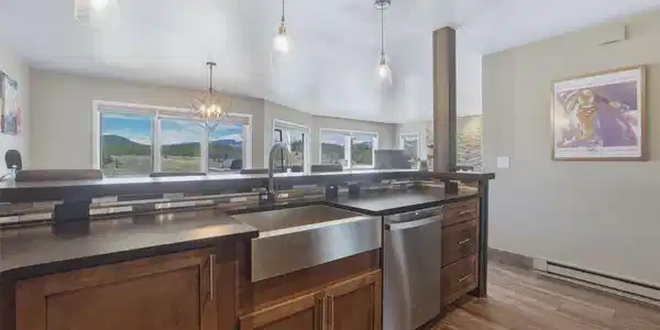 134 Ensign Drive