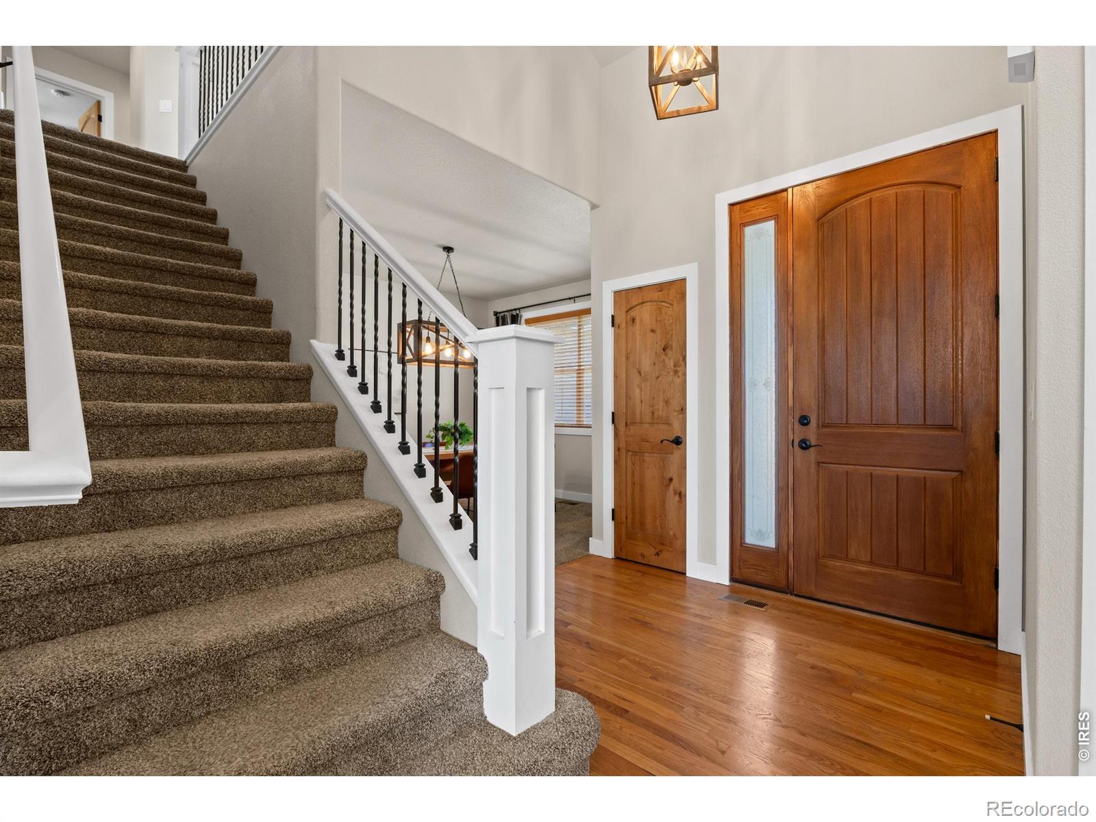 Image 4: Enter onto rich wood floors!