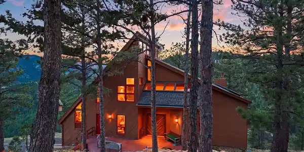 3367 Sunshine Canyon Drive